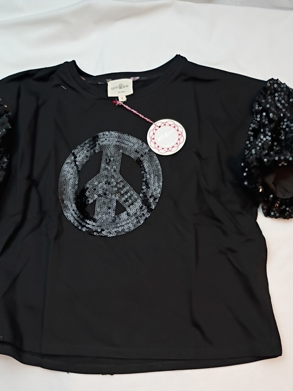 Umgee Boho Black Short Sleeve Tee with Sequin Peace Sign Puff Sleeve Top